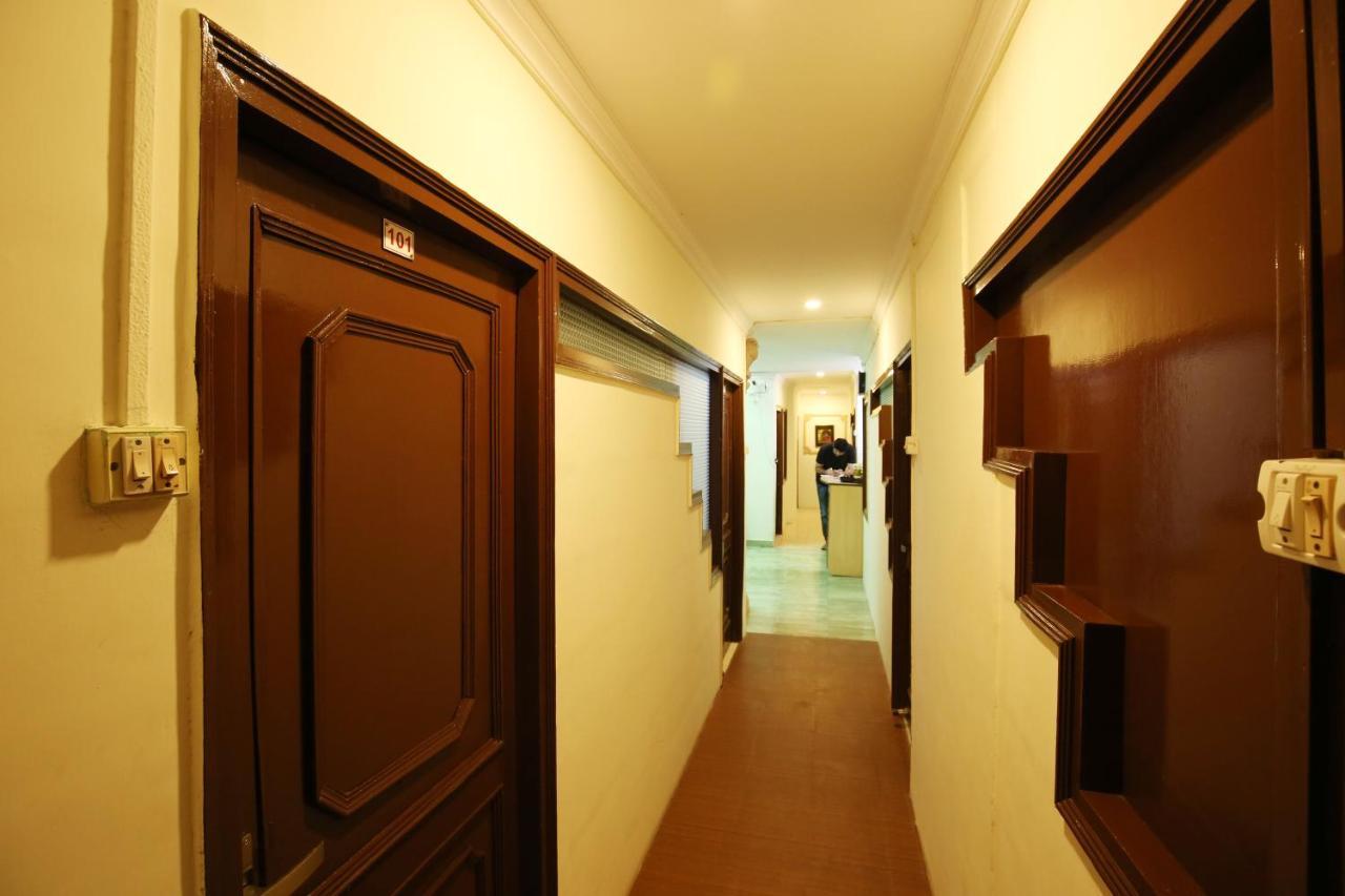 Hotel Amron45 Chandīgarh Extérieur photo